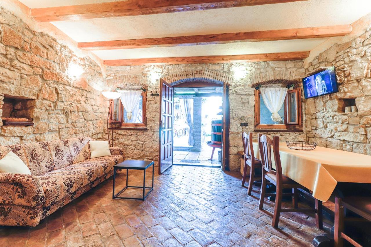 Apartman Lena Врсар Экстерьер фото